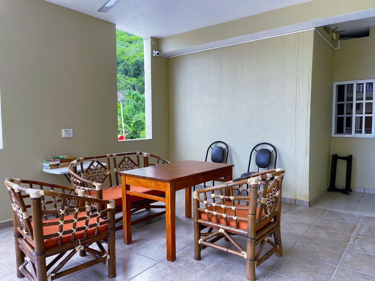 Comedor principal al aire libre